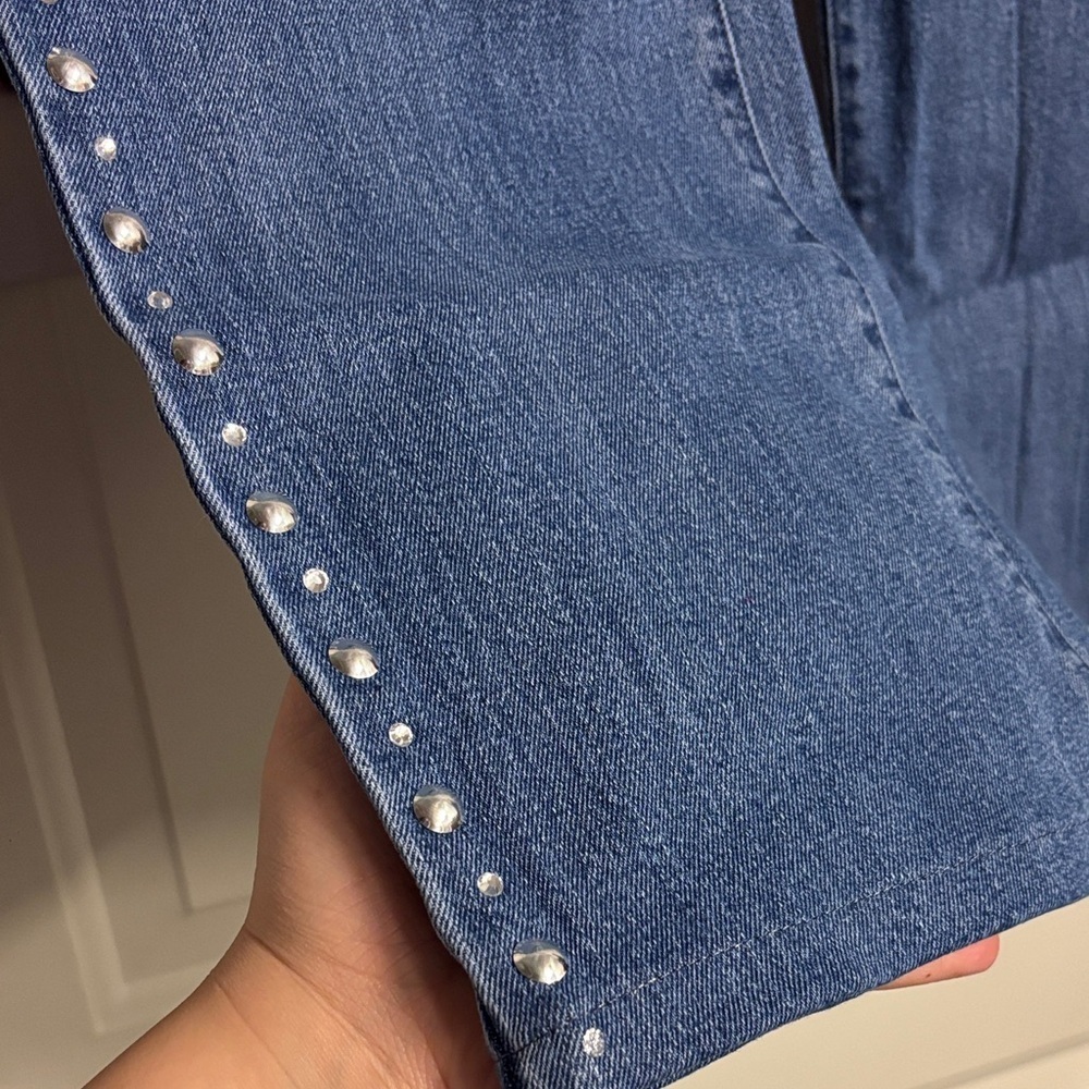 Women's Blue Jeans with Studded Detail - Picture 3 of 5